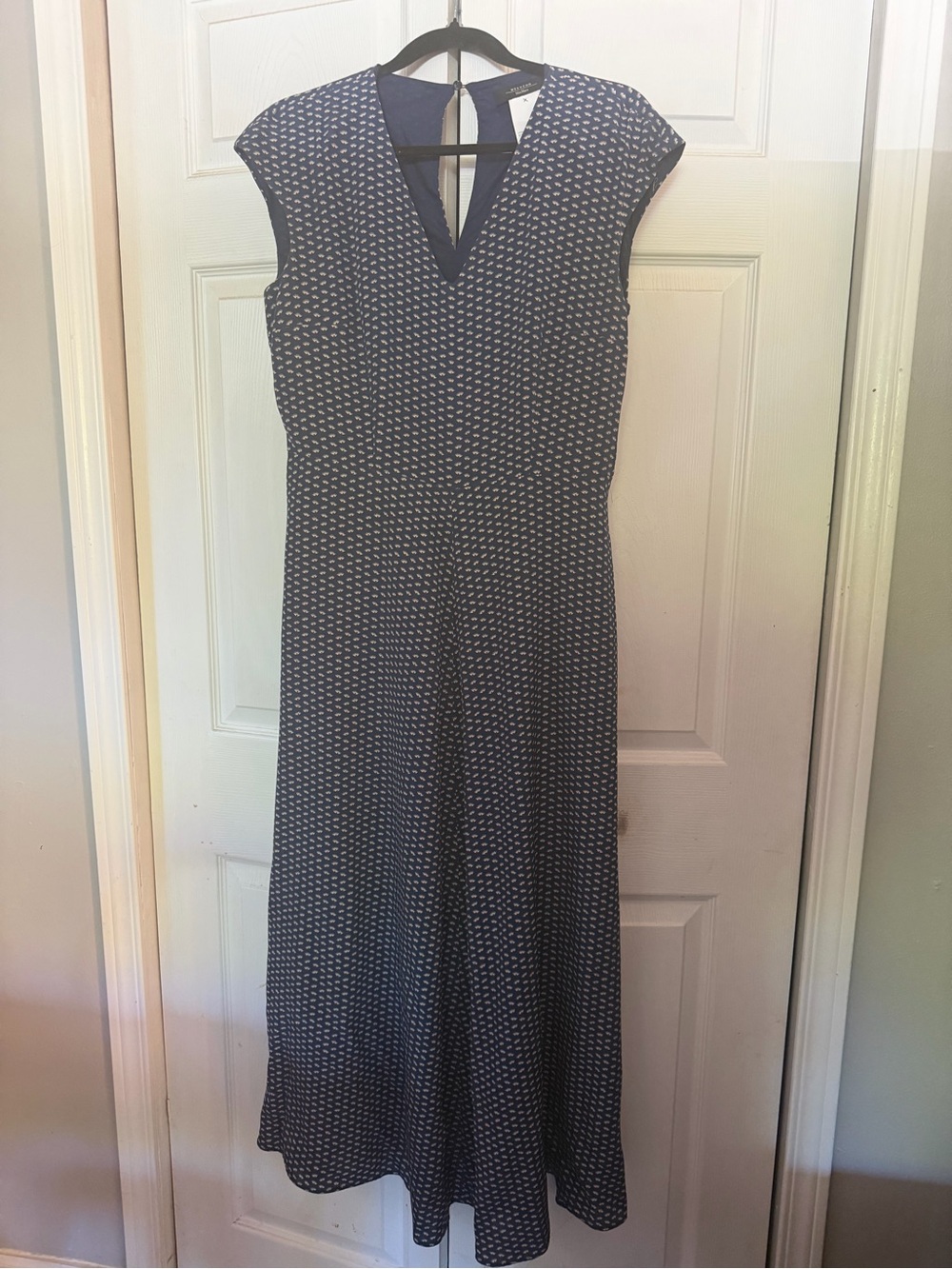 MaxMara Navy Patterned V-Neck Cap-Sleeve Maxi Dress